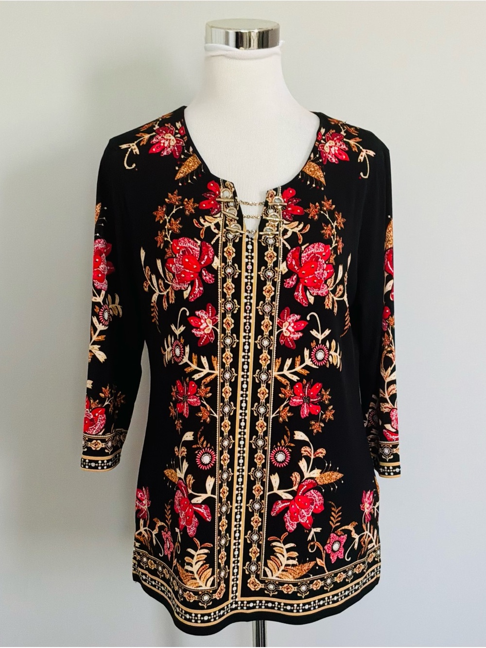 JM Collection Women’s PL Pop Over Tunic Blouse 3/4 Sleeve Gold Embellishments